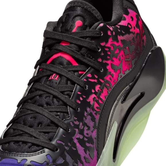 NIKE MENS JORDAN ZION 3 BLK/SOLAR RED VIVD PRPLE  SNEAKERS US 10.5/EU44.5/UK9.5 main image 4